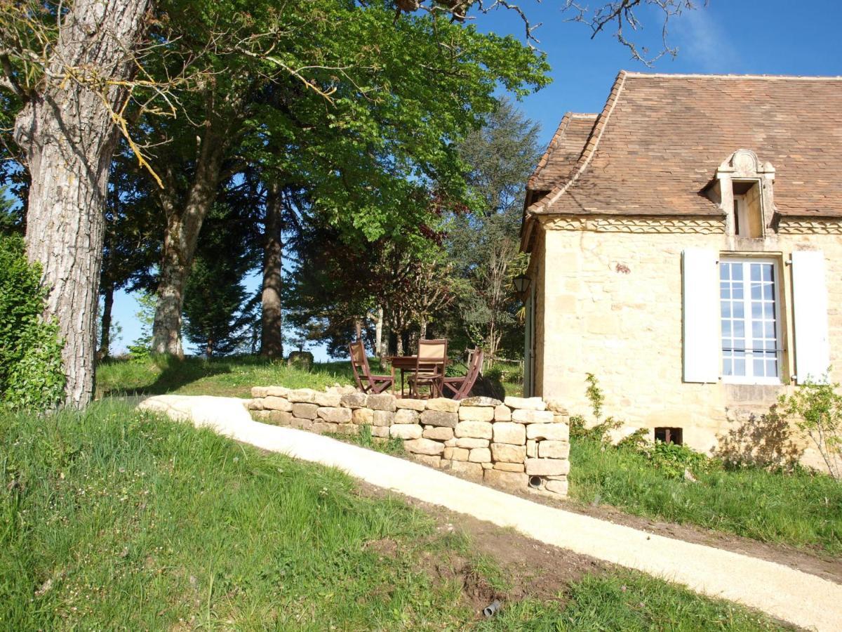 Cozy Cottage In Aquitaine With Private Swimming Pool Peyzac-le-Moustier Exterior foto